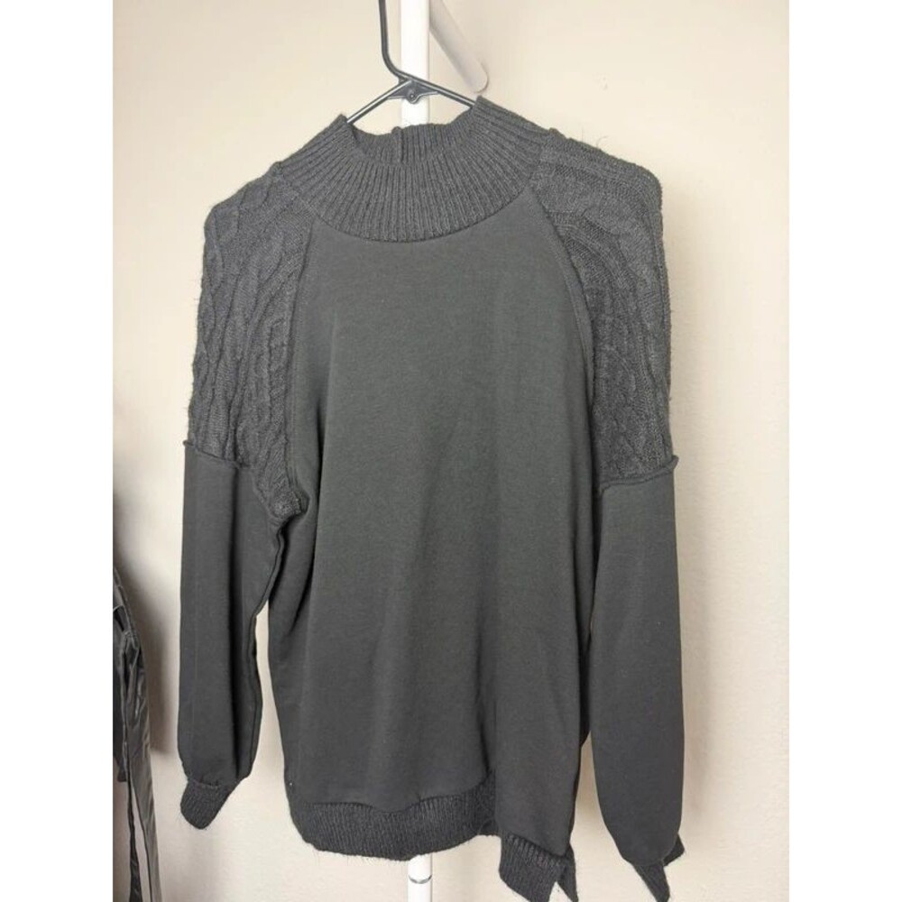 Time and Tru Sweater